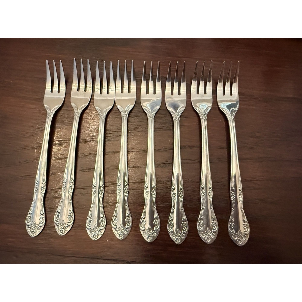 UTICA Saranac Stainelss Retro Korea Set of 8 Cocktail Seafood Forks Glossy 5.75"